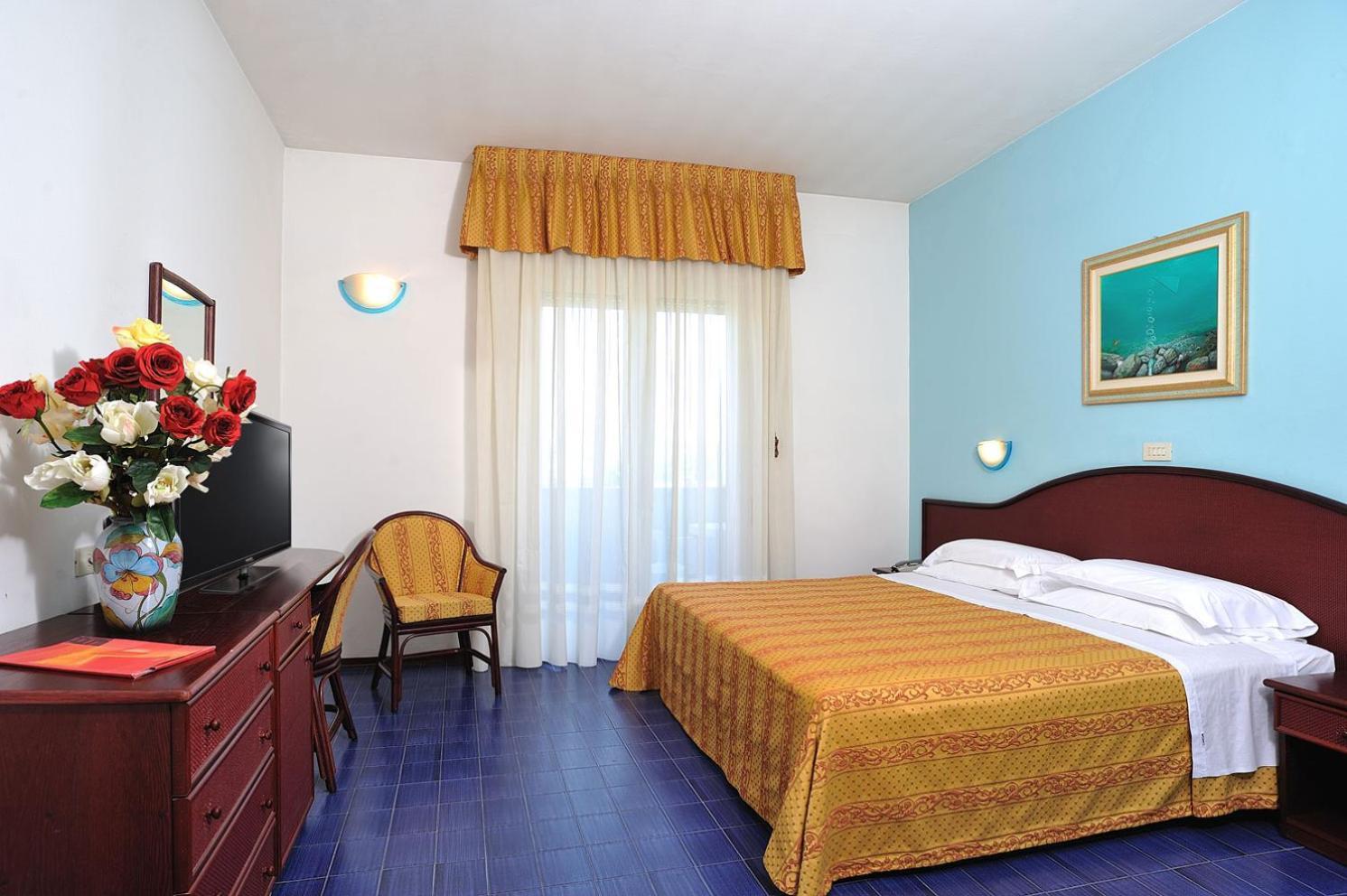 Hotel Vittoria Riccione Extérieur photo